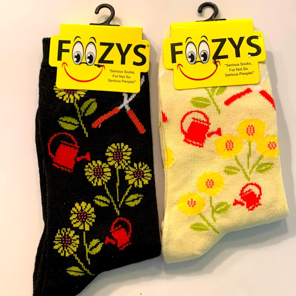 Foozys Socks 2pair Item # 116 Gardening